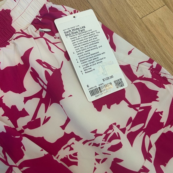 lululemon athletica Pink and Cream Floral Wide Leg Pants - Picture 2 of 3